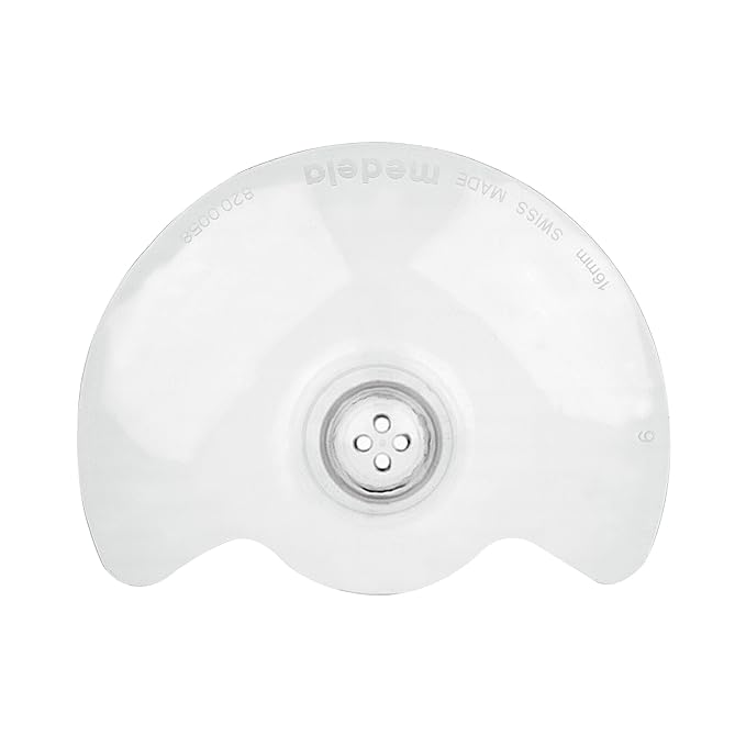 Medela Contact Nipple Shield for Breastfeeding, Small 16mm Nippleshield, for Latch Difficulties or Flat or Inverted Nipples, Made Without BPA