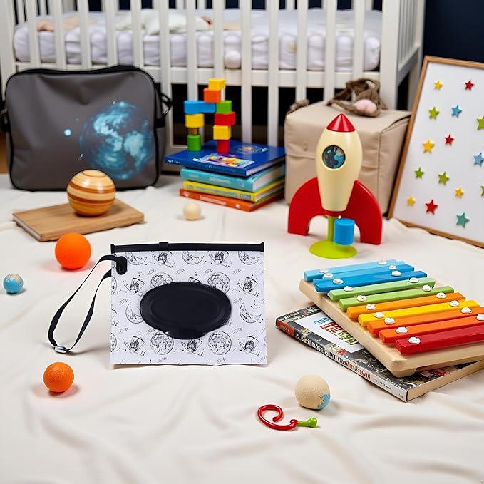 Wet Wipes Box Cute Clamshell Wipes Case Reusable Travel Refillable Portable Wipes Container Diaper Wipe Holders