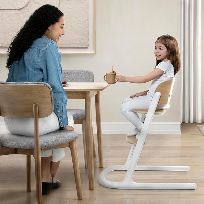 Delta Children Versa Adjustable 3-in-1 High Chair for Babies & Toddlers - 3 Growing Stages from Infant to Adult Seating - Greenguard Gold Certified, White