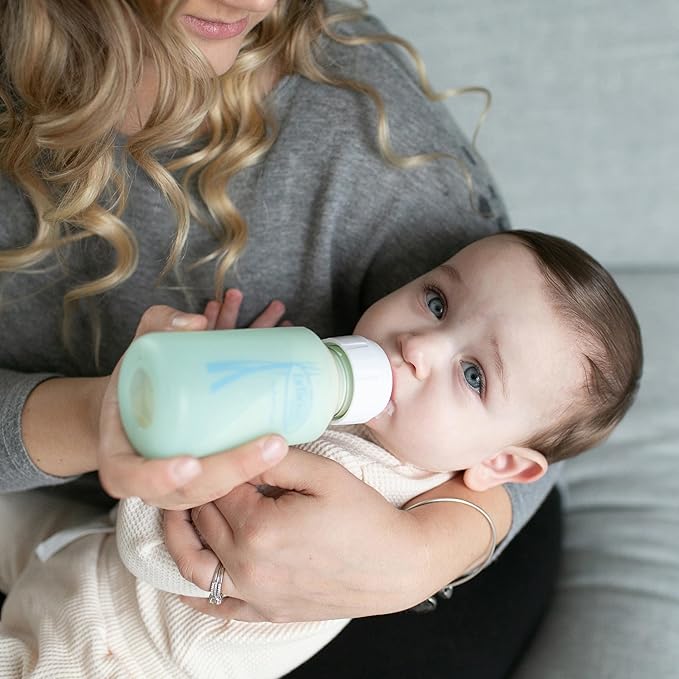Dr. Brown's Anti-Colic Options+ Narrow Glass Baby Bottle with Level 1 Slow Flow Nipple, BPA-Free, 4 oz/120mL, 0m+, 2-Pack (Packaging May Vary)