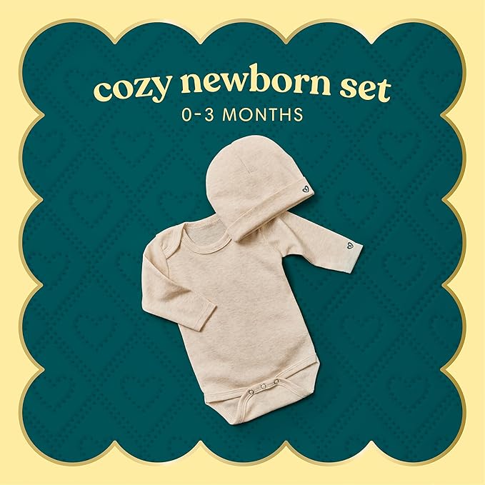Pampers Gift Set, Disposable Diapers, Sensitive Wipes, & Milestone Gifts