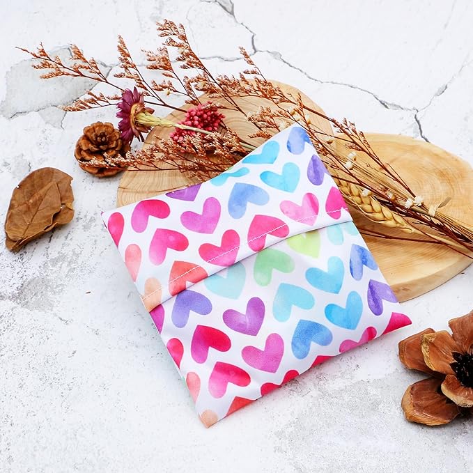 Reusable Nursing Pads with Heart Pattern, White and Black, Washable Breastfeeding Pads with 1 Pouch (6+1littleheart)