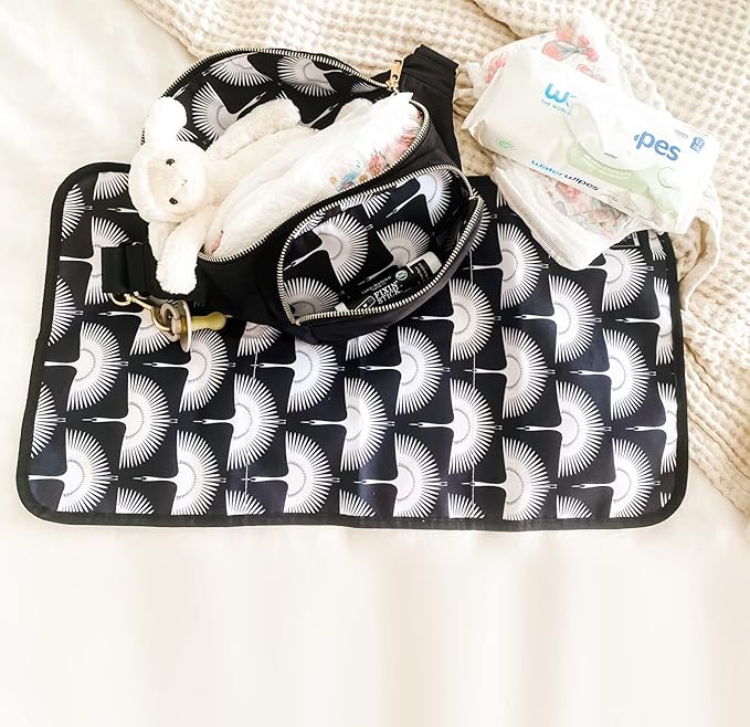 Ditty Co. - Lanikai -Small Diaper Bag - Fanny Pack - Portable Changing Pad - Crossbody Bags For Women - Baby Wipe Holder - Baby Travel Essentials (True Black)