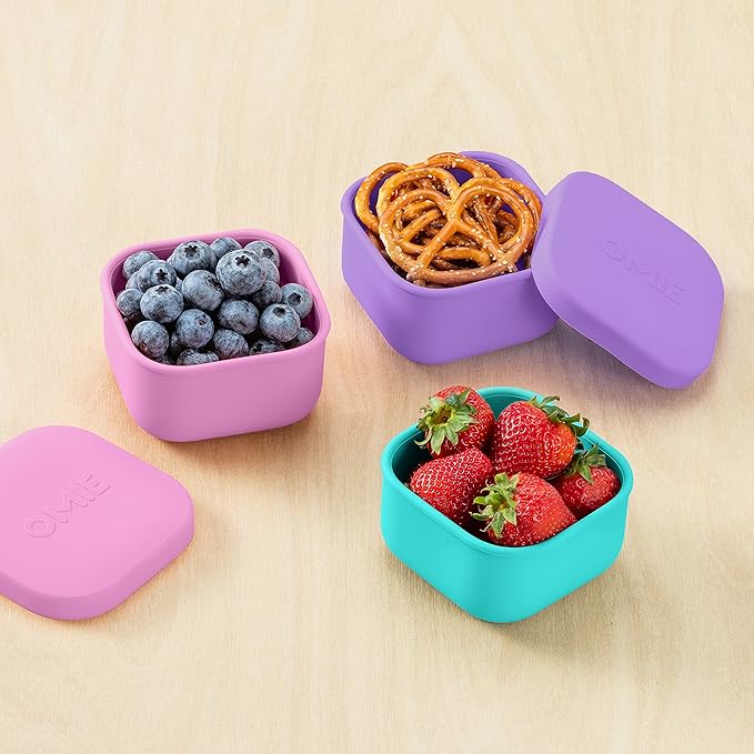OmieBox Silicone Leakproof Snack Containers To Go, Food Storage Containers with Lid, School Lunch Bento Container - BPA Free, Airtight, Dishwasher and Freezer Safe, Oven Safe - 9.4 ounces (Teal)