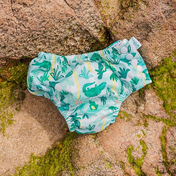 i play. by green sprouts baby-girls Ruffle Snap Reusable Absorbent Swimsuit Diaper