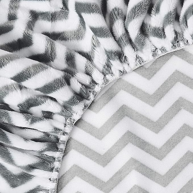 American Baby Company 2 Pack Heavenly Soft Chenille Fitted Contoured Changing Pad Cover, Chevron, for Boys and Girls