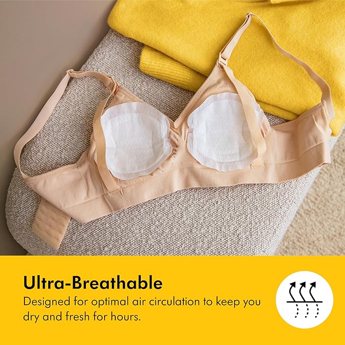 Medela Ultra-Breathable Nursing Pads, Highly Absorbent, Super Soft, Discreet Design for Comfortable Wear, Pack of 360
