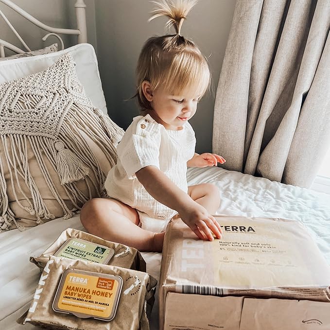 Terra Bamboo Baby Wipes: Manuka Honey, 99.5% Pure New Zealand Water, 100% Biodegradable Bamboo Fiber, 0% Plastic, Unscented Baby Wipes for Sensitive Skin, 1 Pack of 70 Wipes